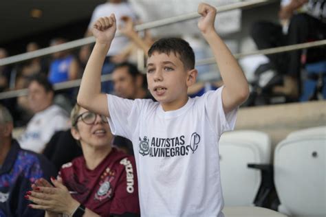 Autistic soccer fans can watch in comfort in Brazil stadiums